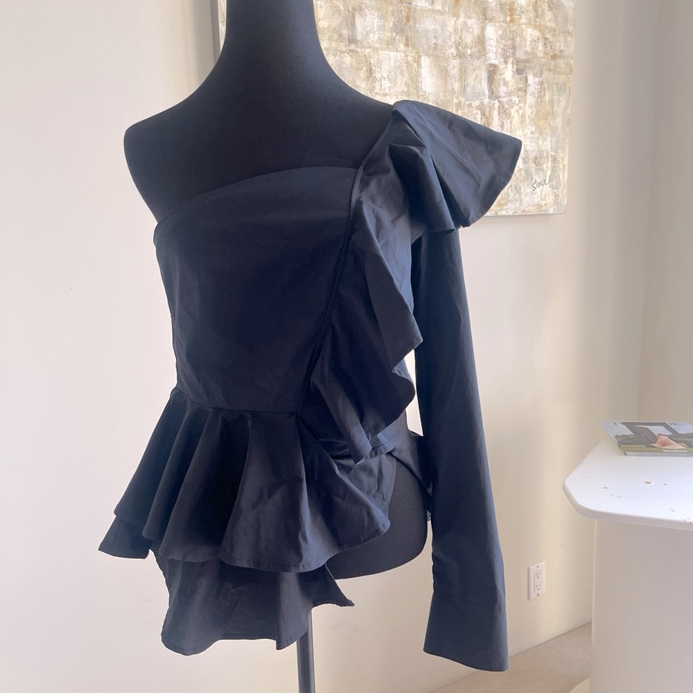 Fancy Leith Cotton top with open one shoulder | S